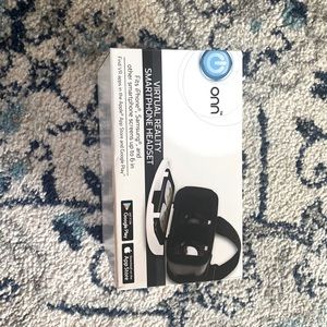 A virtual reality  Headset